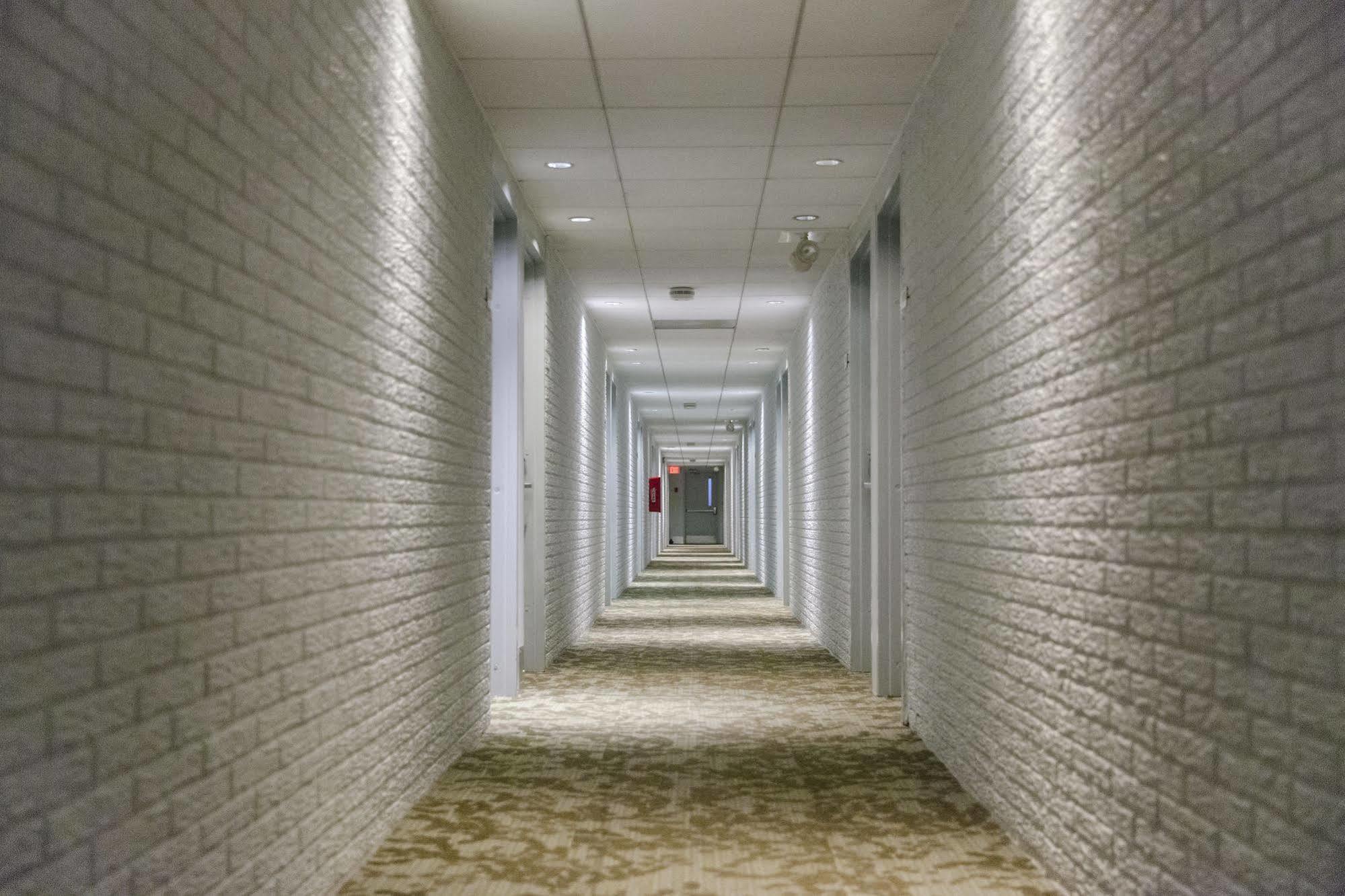 Of Virginia Hotel